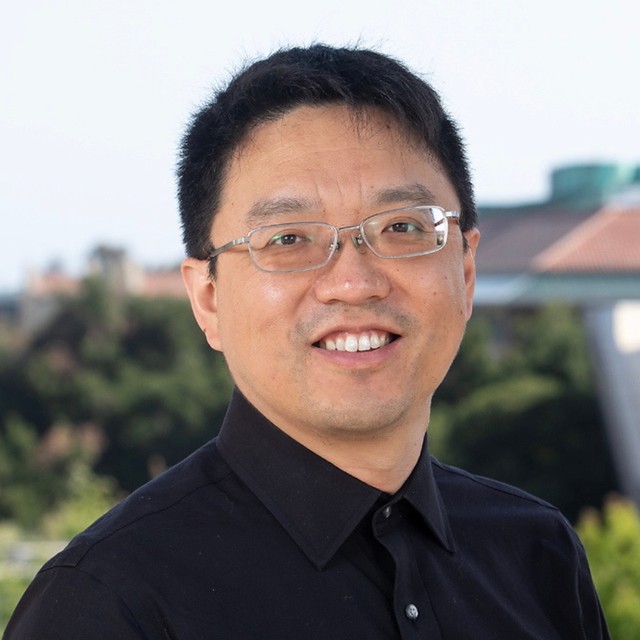Dr. Stanley Qi